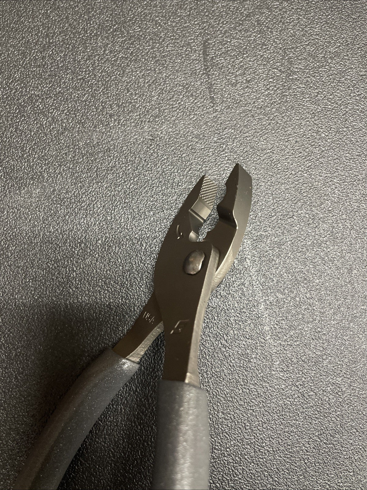 Snap-on Tools USA NEW DARK TITANIUM 6" Flank Jaw Slip Joint Pliers HJ46ACFDT