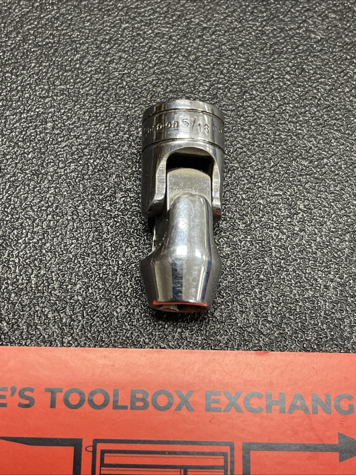 Snap On (FS-10-A) 5/16" - 3/8" Drive - 6 Point - Universal Swivel Socket