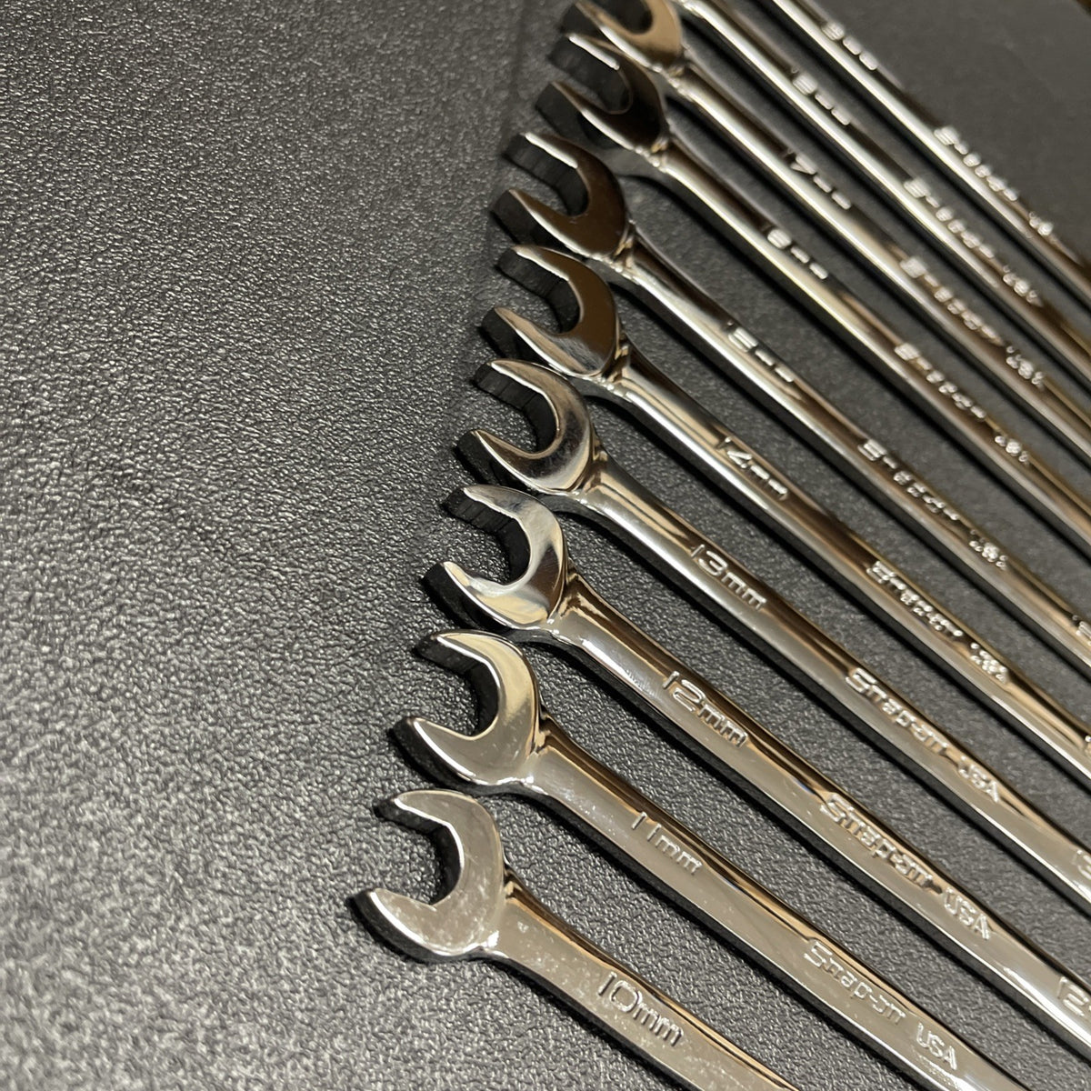 Snap-on Tools NEW 10pc 10mm to 19mm Reversible Ratcheting Wrench Set SOXRRM710A