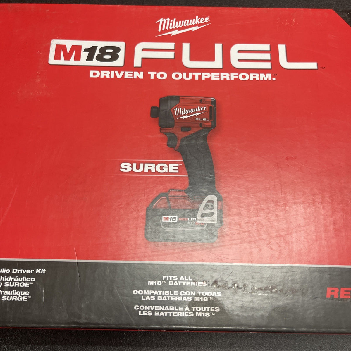 Milwaukee M18 FUEL SURGE 18V 1/4” Hex Impact Driver Kit 5.0 Ah Battery Charger
