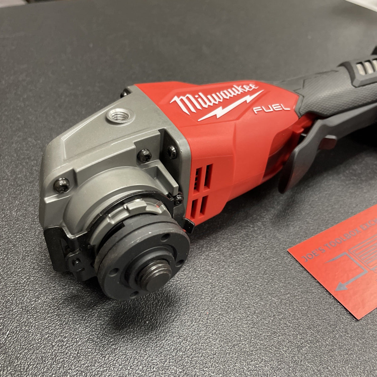 Milwaukee M18 FUEL 4 1/2" / 5" 18V Cordless Angle Grinder, No-Lock - 2880-20
