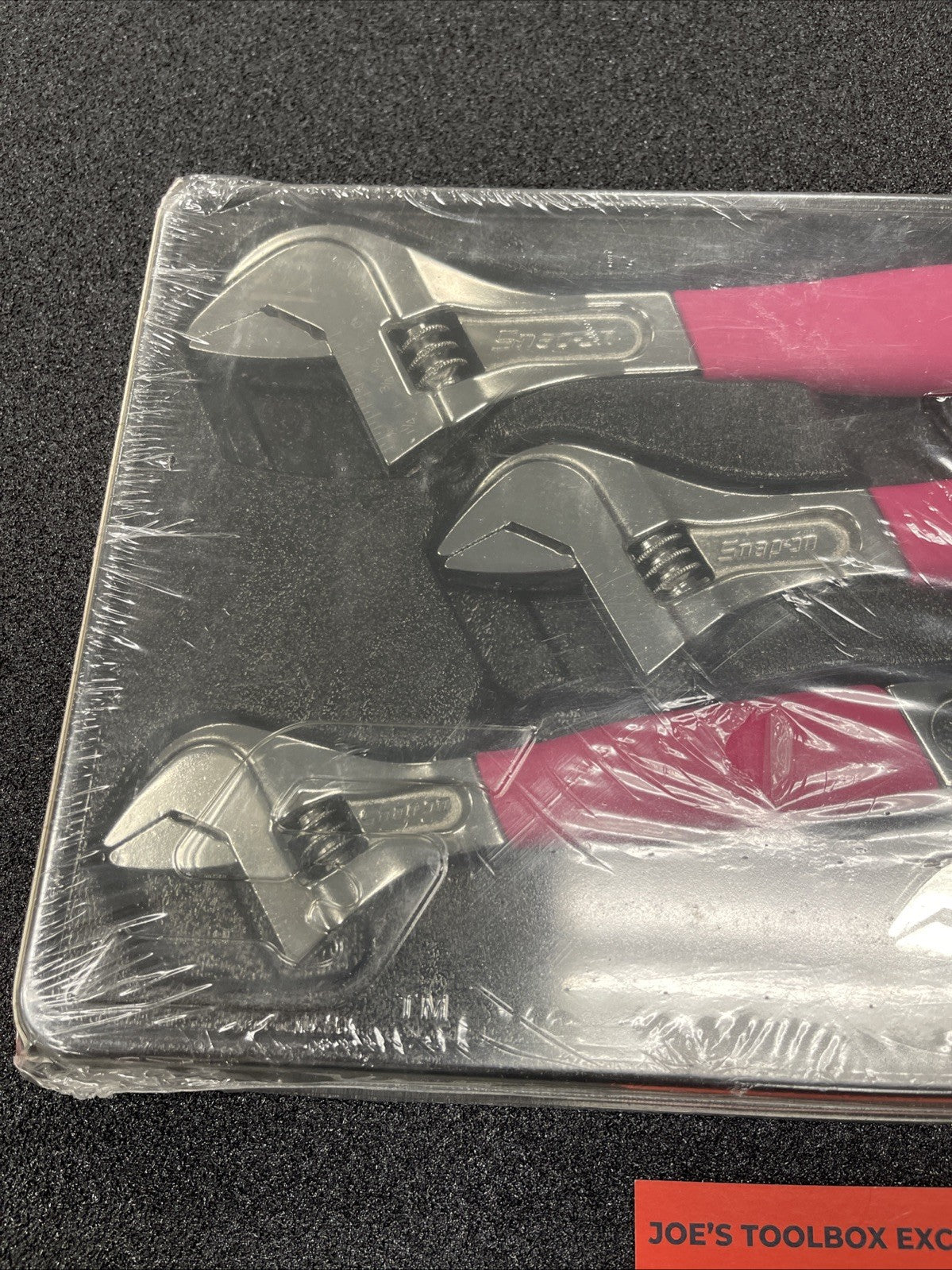 For Snap-on  4pc ELECTRIC PINK Soft Grip Flank Drive Adj. Wrench Set FADH704CEP