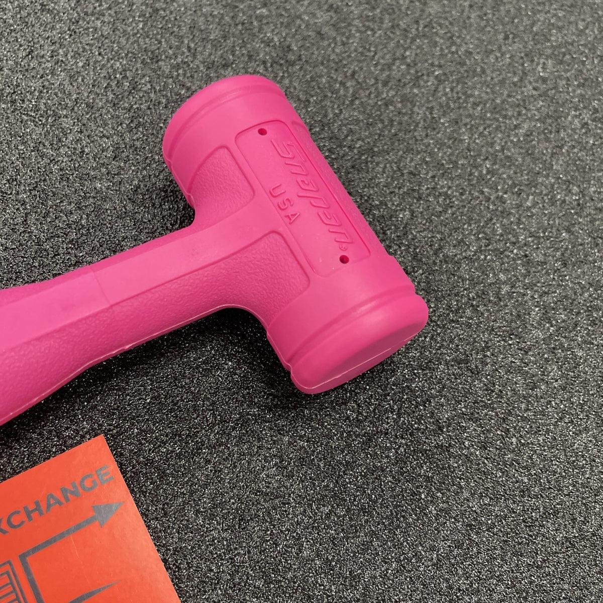 Snap-on Tools USA NEW ELECTRIC PINK 16 oz / 450g Dead Blow Hammer HBFE16
