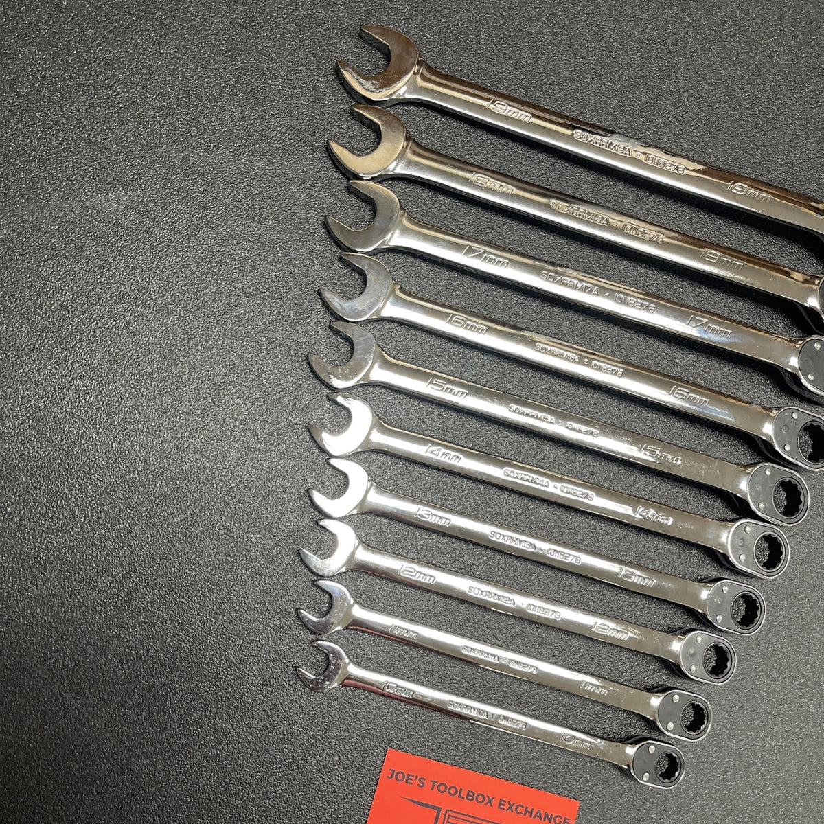 Snap-on Tools NEW 10pc 10mm to 19mm Reversible Ratcheting Wrench Set SOXRRM710A