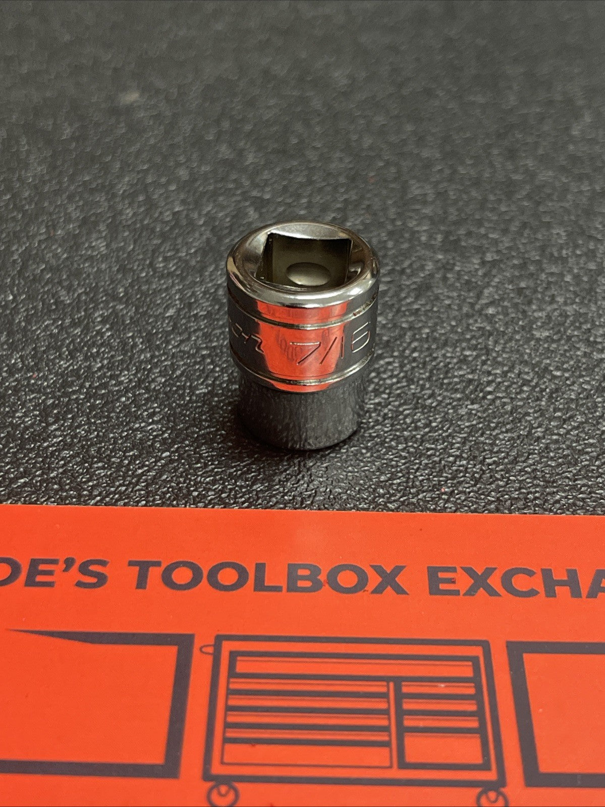 Snap-On Tools USA NEW 3/8" Drive 7/16" SAE 12 Point Shallow Chrome Socket F141