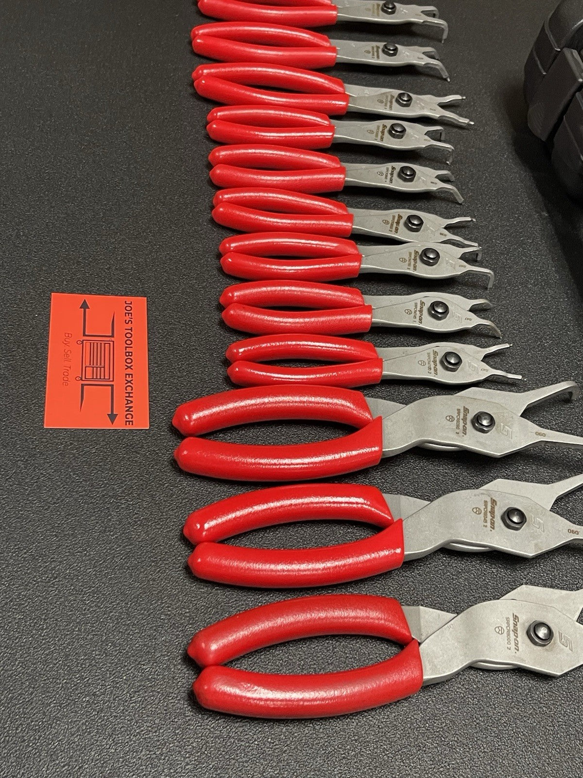 SNAP-ON SRPCR112 12 Pc. Snap Ring Pliers Set W/Foam Padded Case Red