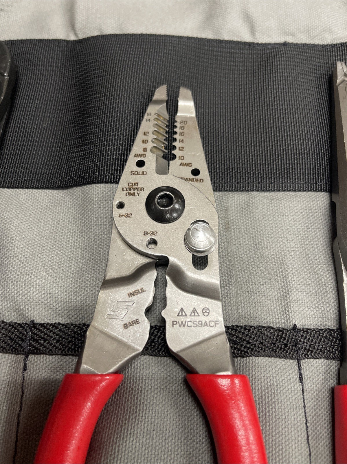 NEW Snap On 4pc Plier Set ( 388ACF + PWCS9AF + LN47ACF + AWPBX10) PL4TGKB1