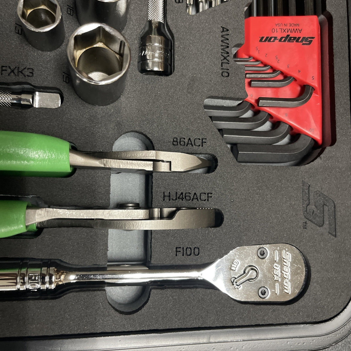 Snap-On Tools GREEN NEW 43pc Metric Combo General Service Foam Set 243RDGSSFDT