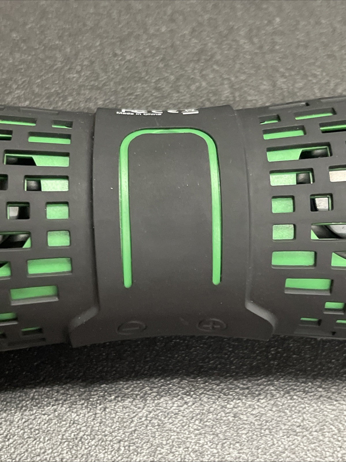 Matco Tools MTCWPSG Portable Speaker Black Green AUX Micro-USB 1000mAh Cylinder