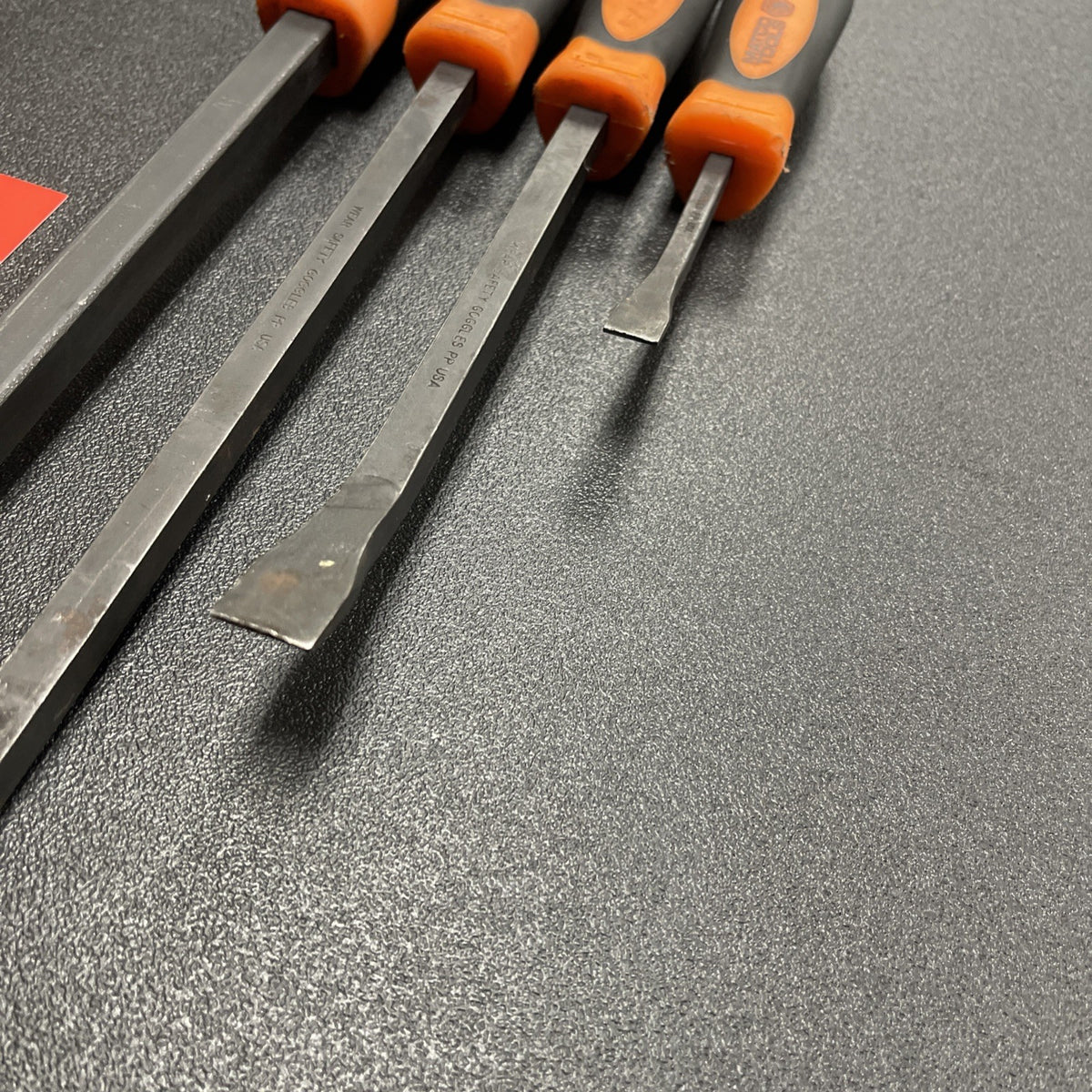 Matco Tools PBSO4C 4 Piece Curved Tip Pry Bar Set Orange Made in USA