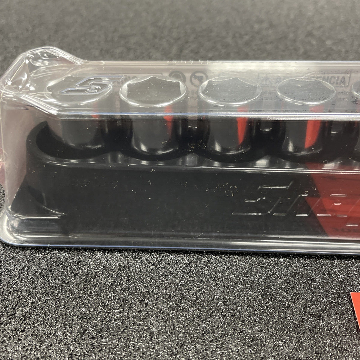 Snap-On Tools USA NEW 3/8” Drive METRIC Semi-Deep Socket Set 8-19MM 212FSMSY
