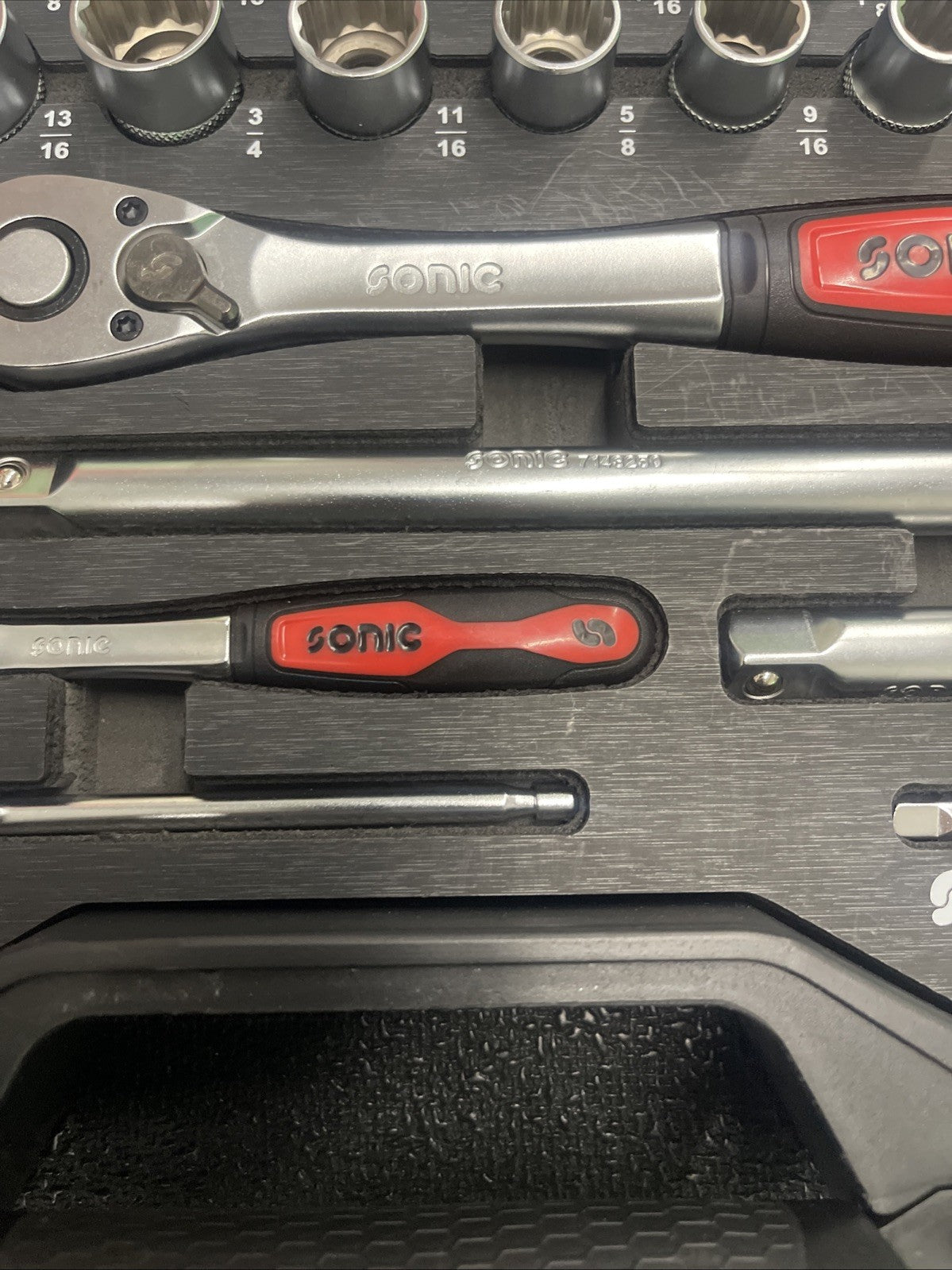 Sonic Socket Wrench Set MCS SAE SOCKET SET 1/4" 1/2", 85-PCS NEW