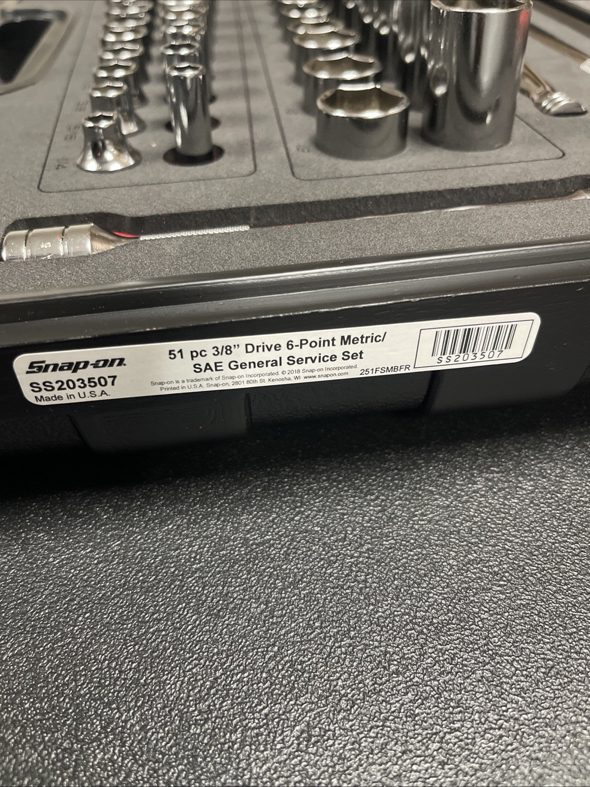 Snap On 51 pc 3/8" Drive 6 Point  Metric SAE General Service Set 251FSMBFR NEW