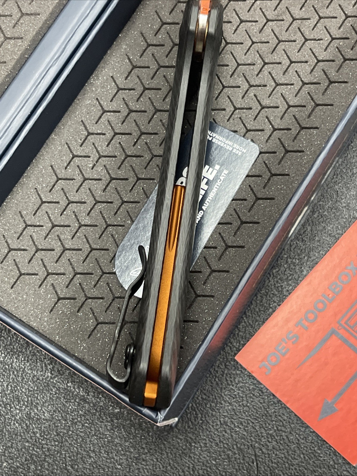 Benchmade Taggedout 15535OR-01 Carbon Fiber Magnacut Orange **NEW**