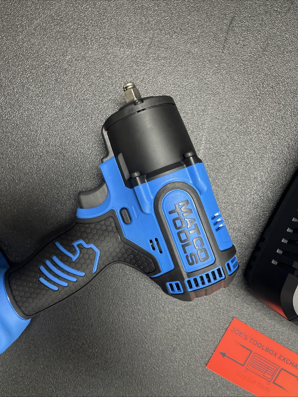 Matco Tools NEW 20V+ CORDLESS INFINIUM™ 3/8" DRIVE IMPACT WRENCH KIT - BLUE