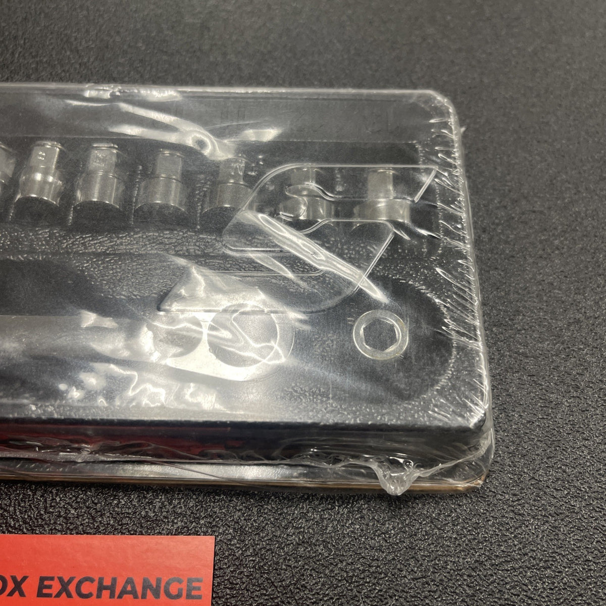 Snap-on NEW 112RTSM 12pc 1/4" Metric Flank Drive Low Pro Ratchet/Socket Set