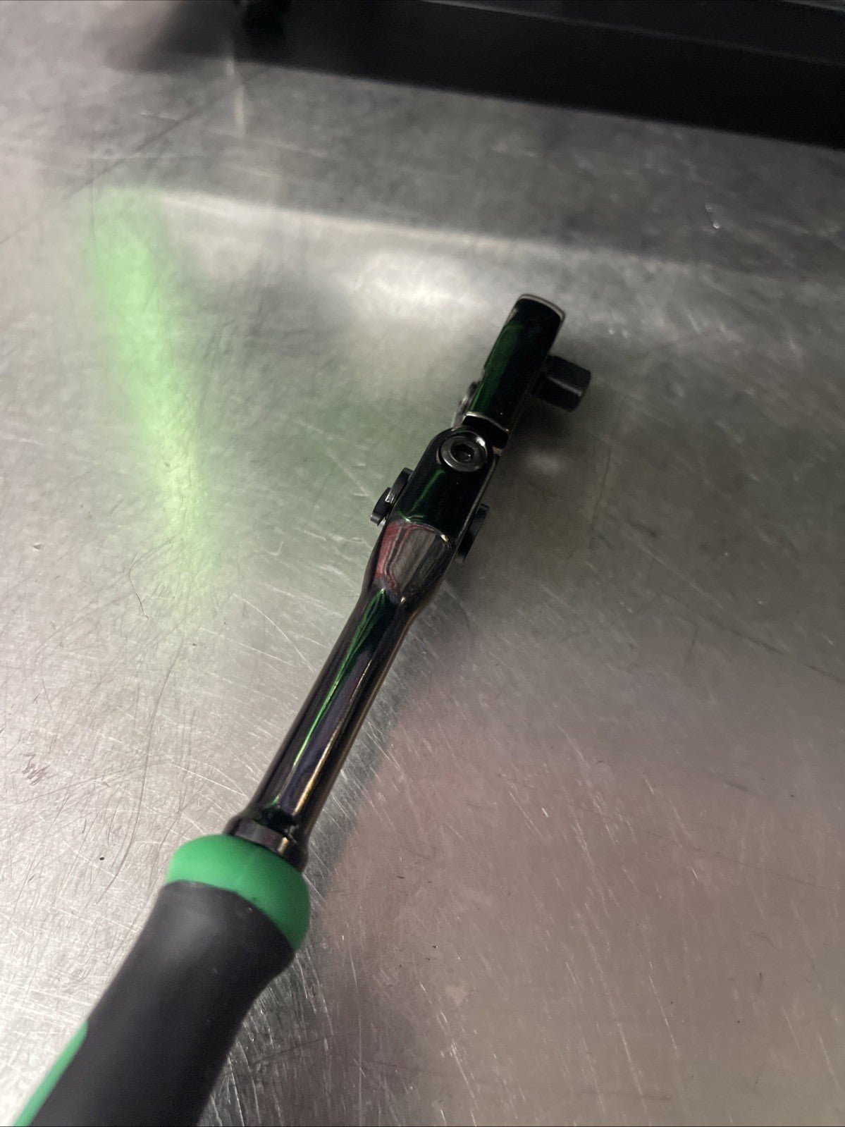 NEW! Matco Tools Black Nickel AFR68NLFG 1/4” Locking Flex Head Ratchet Green