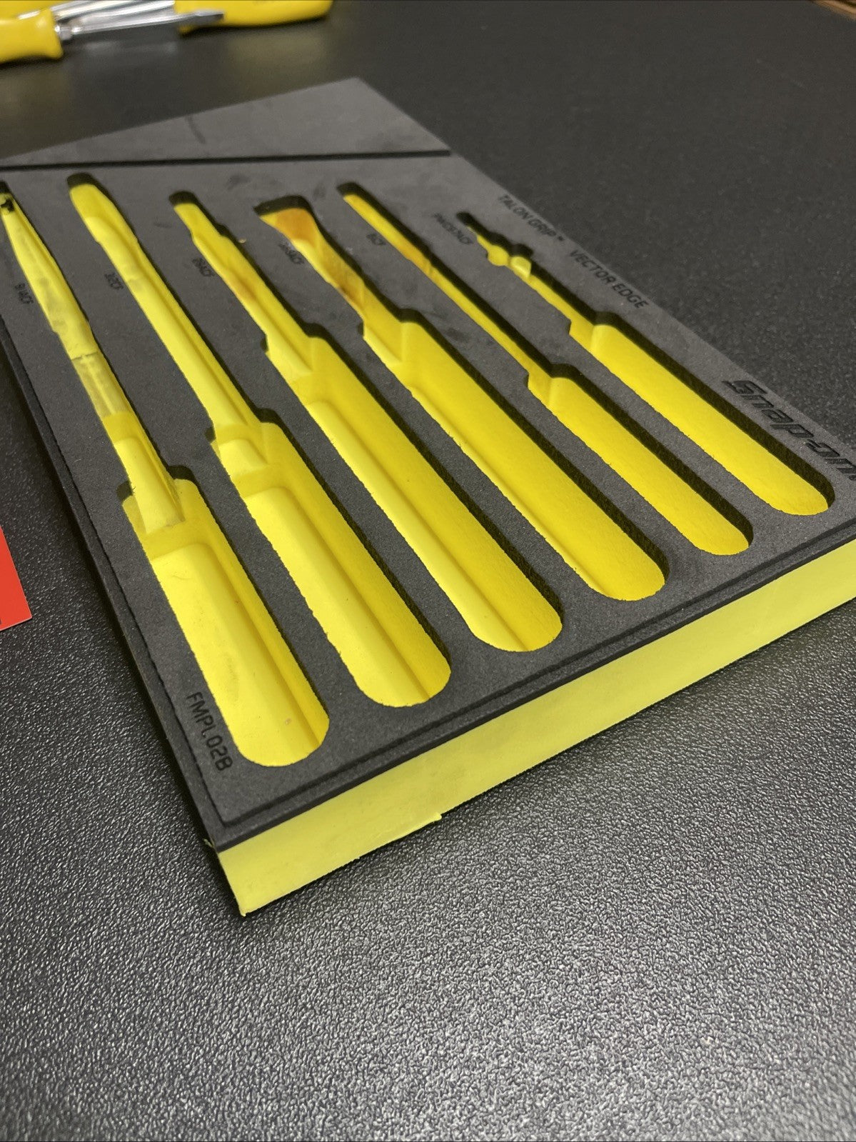 Snap-on fmpl02hv FMPL02B foam organizer6pc essential plier set Hi Viz Yellow