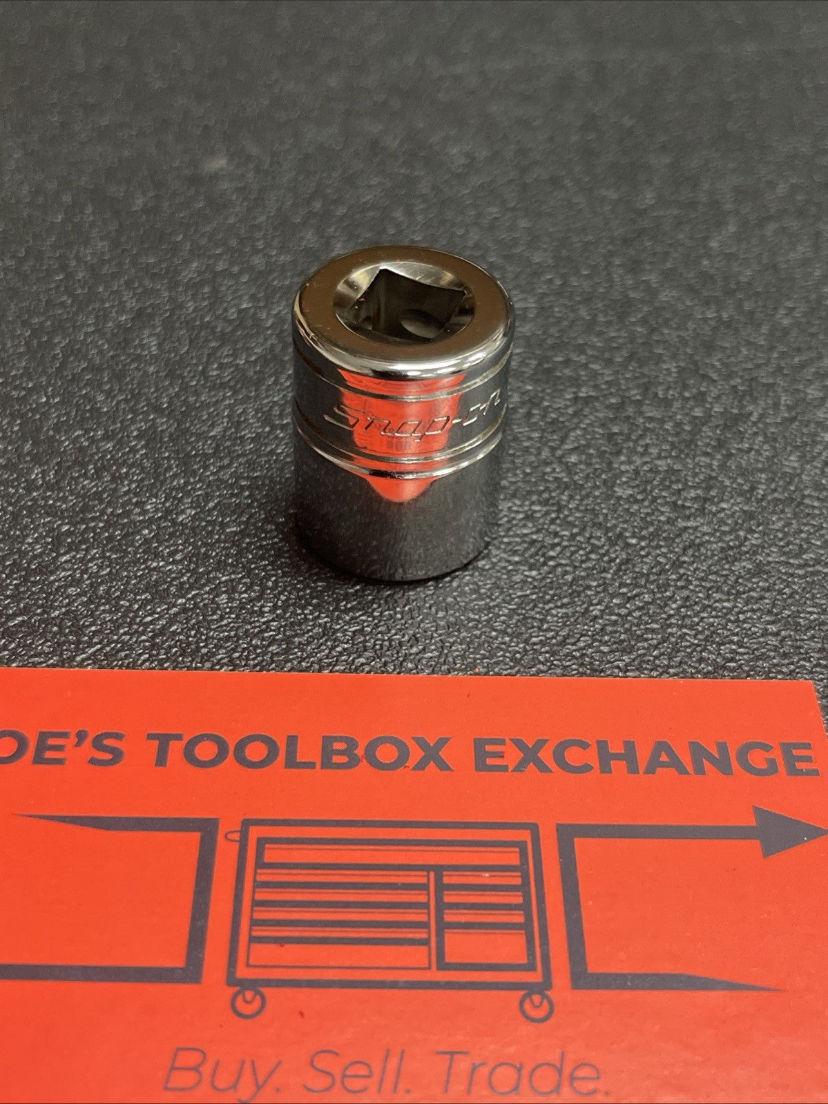Snap-On Tools USA NEW 3/8" Drive 11/16" SAE 12 Point Shallow Chrome Socket F221