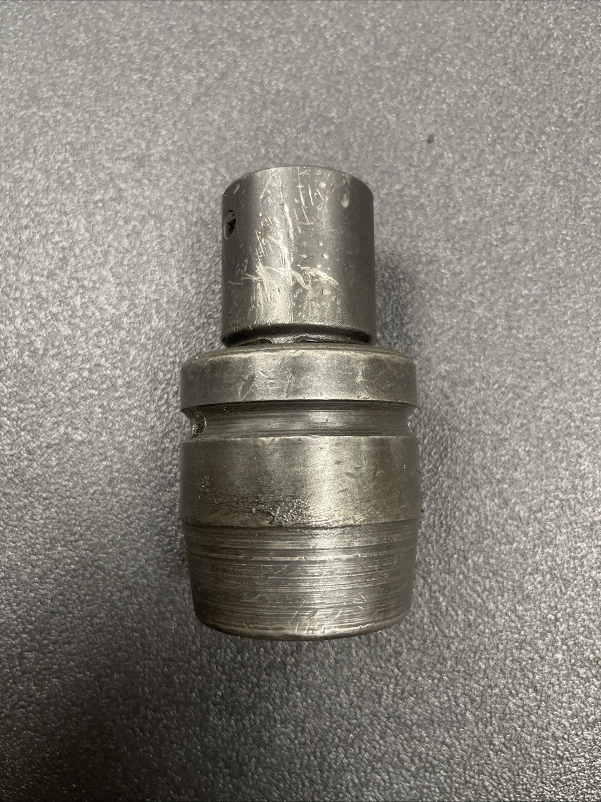 Socket Snap On IM-363 1"-Drive 1-1/8" 6-Point With 3/4” Adapter