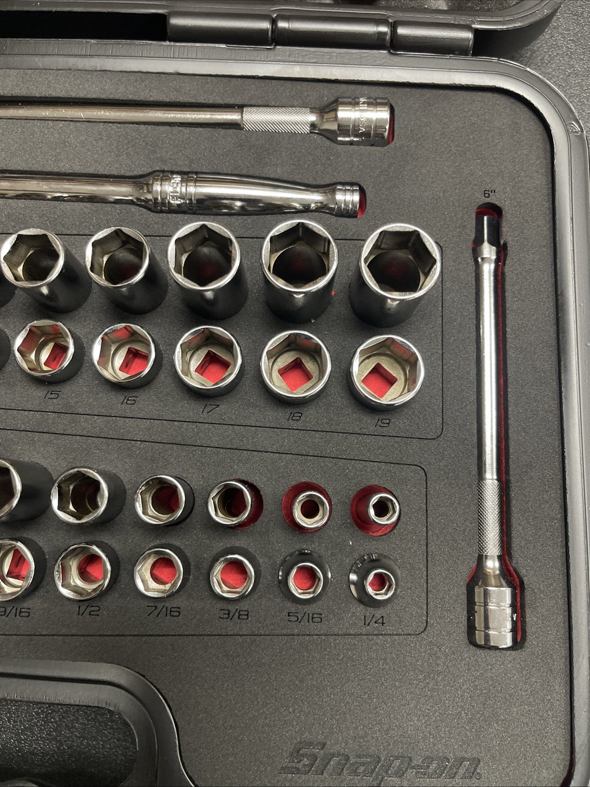 Snap On 51 pc 3/8" Drive 6 Point  Metric SAE General Service Set 251FSMBFR NEW