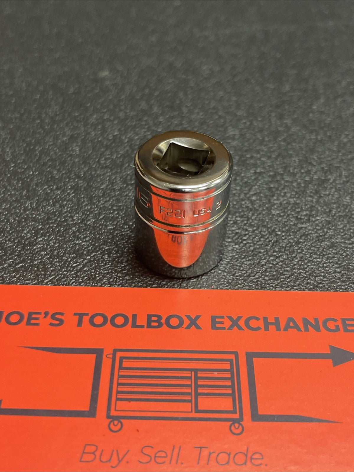Snap-On Tools USA NEW 3/8" Drive 11/16" SAE 12 Point Shallow Chrome Socket F221