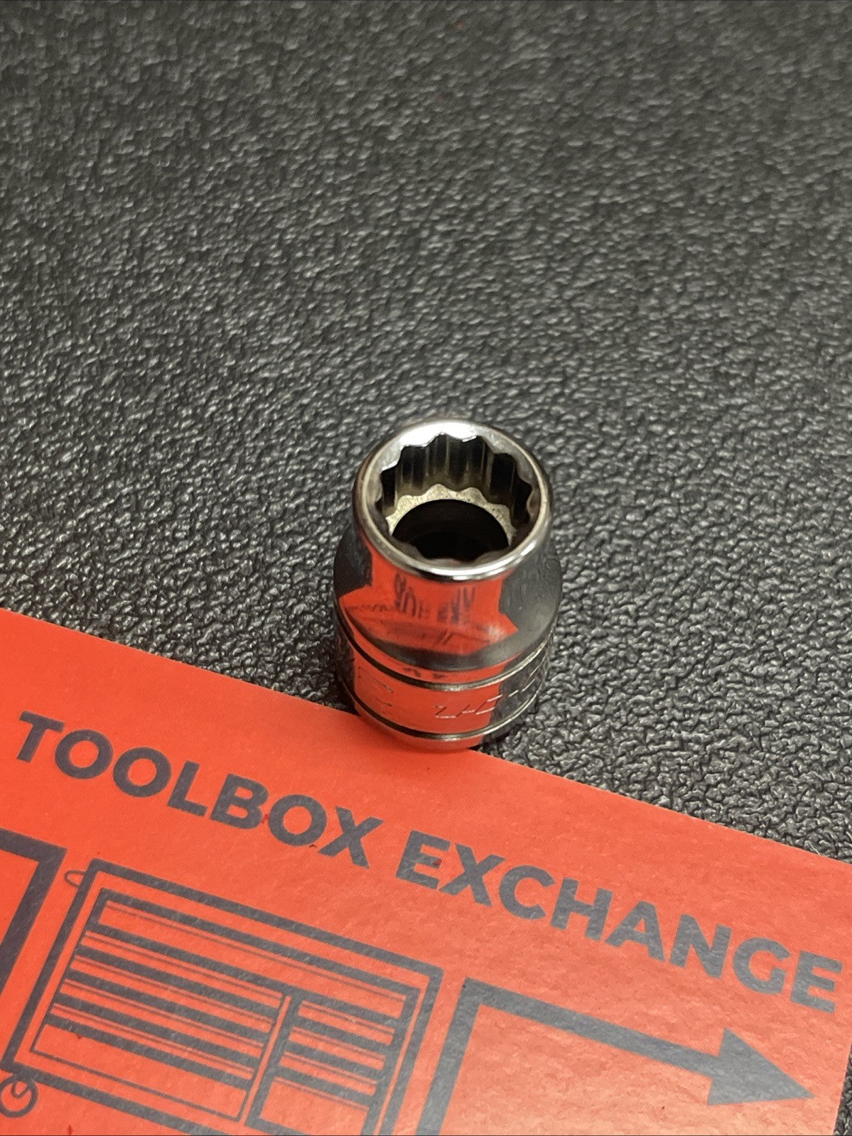 Snap-On Tools USA NEW 3/8" Drive 3/8" SAE 12 Point Shallow Chrome Socket F121