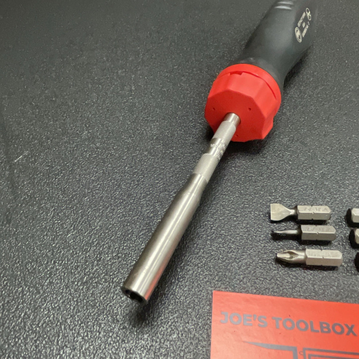 Snap On sgdmrc4a soft grip standard ratcheting screwdriver with 6 bits new