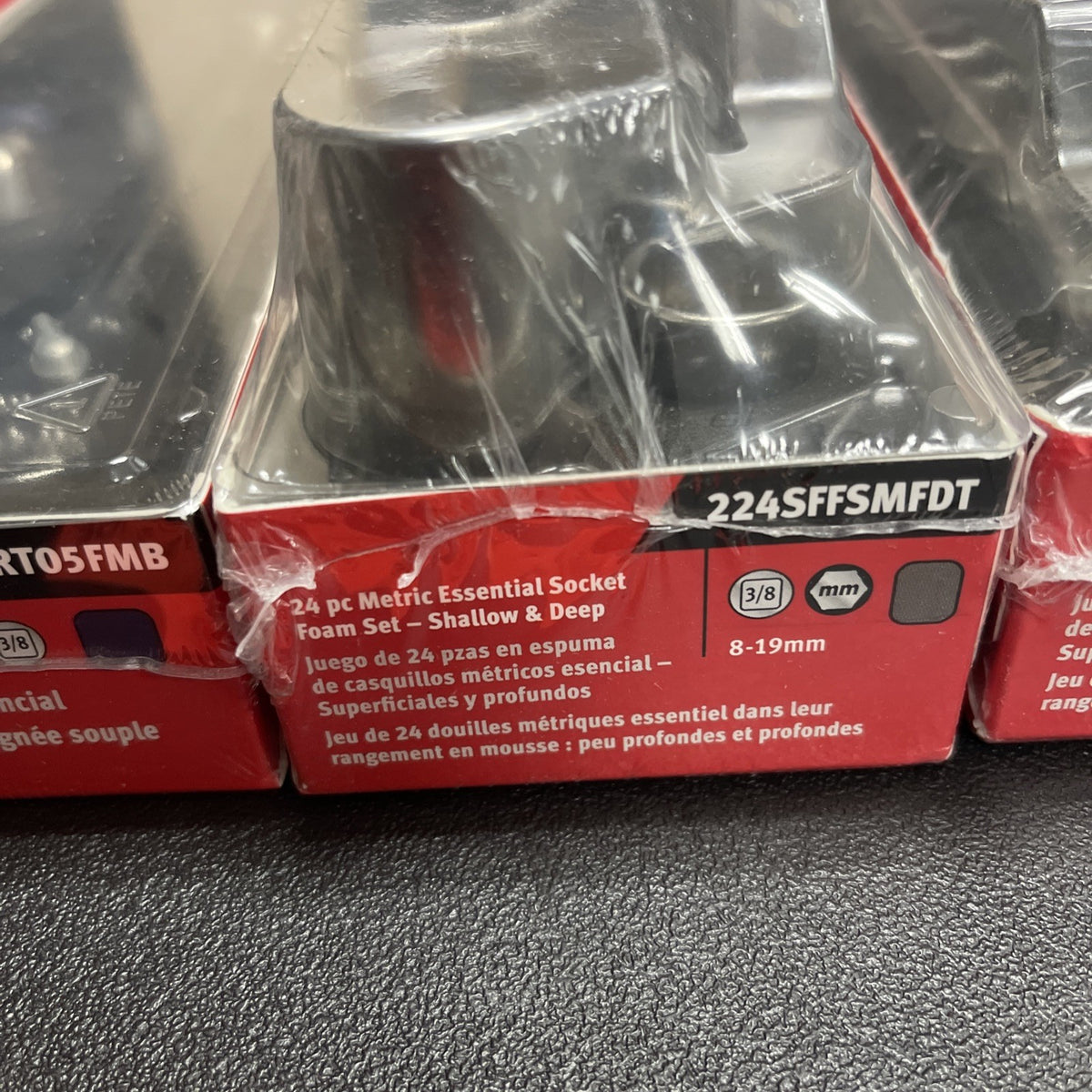 Snap-on 253gss05fmb 53 pc 3/8” essential metric sae sockets ratchets extensions