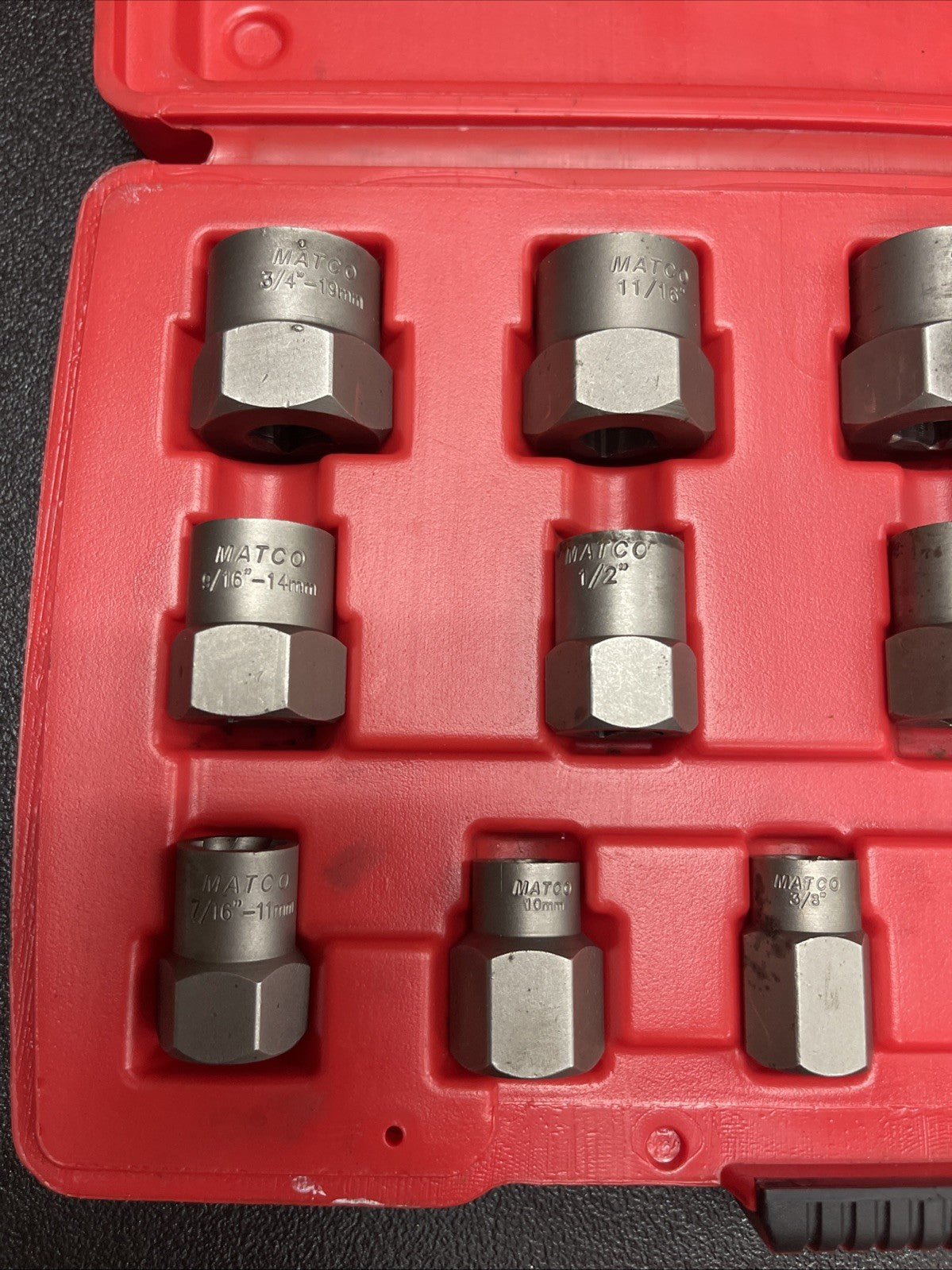 Matco MBX13 13 Piece Bolt Extractor 3/8" Drive 1/4"-3/4", 8mm-19mm