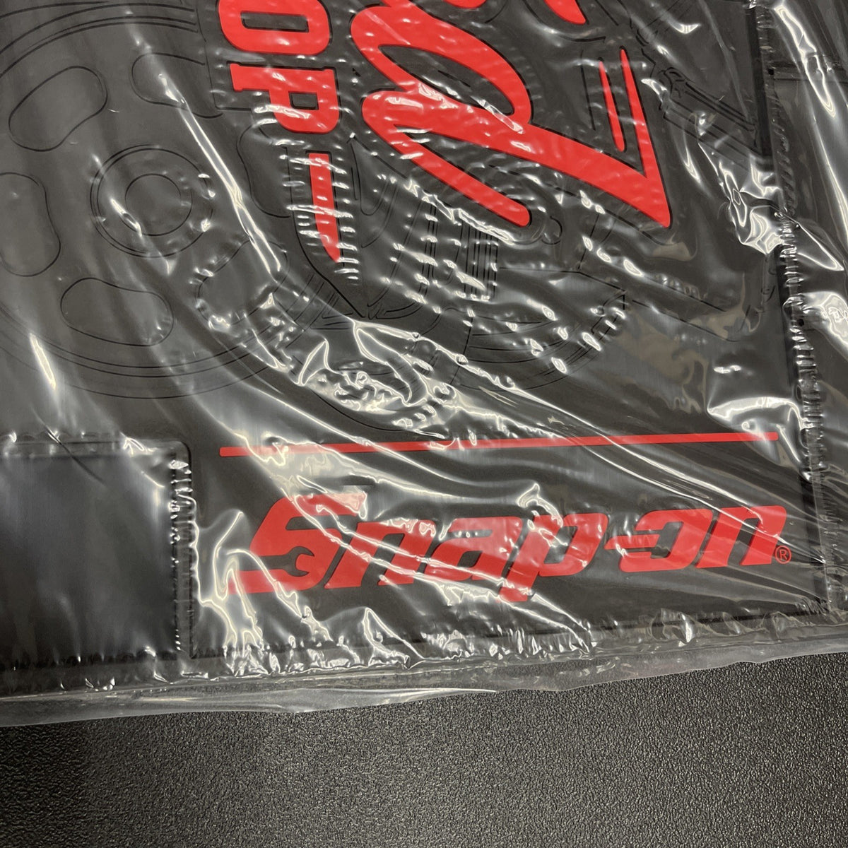Snap-on Bench Top Mat 16x24 “The Speed Shop” NEW. Thick Rubber Mat