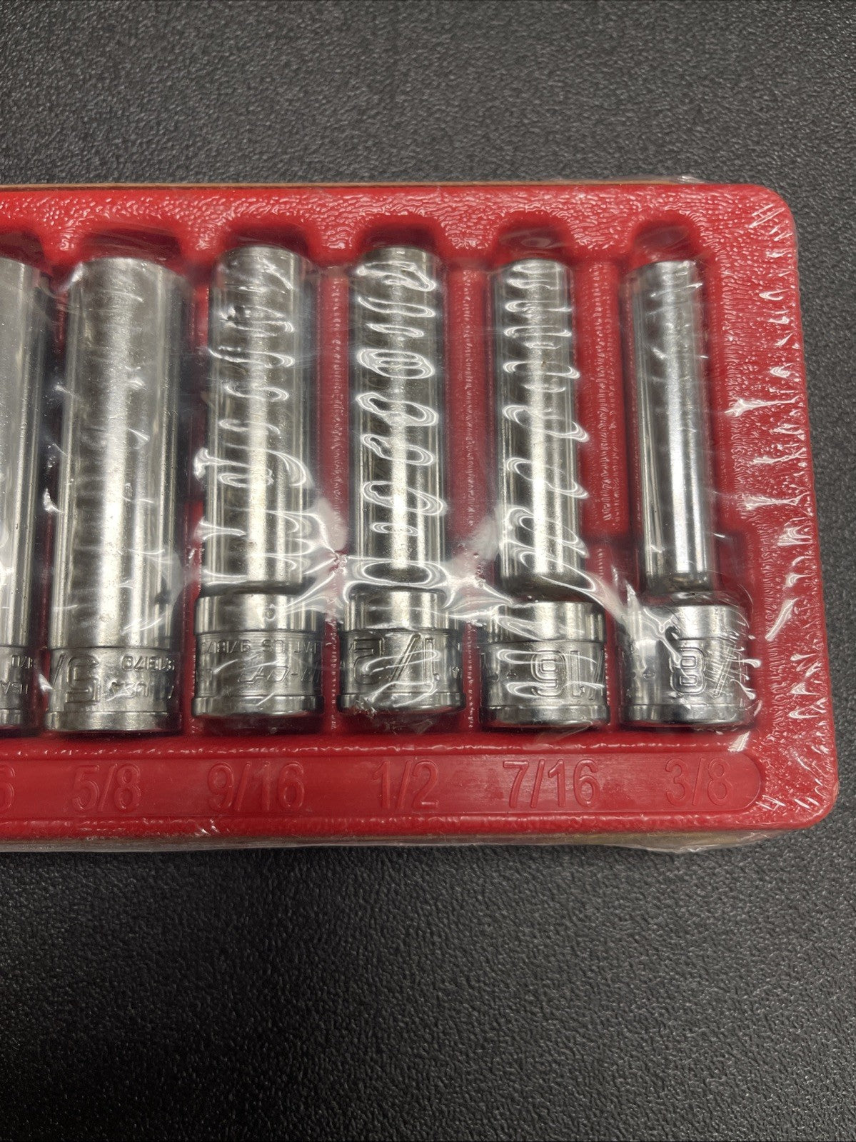 New Snap-on™ 13pc 1/2" Drive 3/8" thru 1 1/8" 6-pt FDX Deep Socket Set 313YTSY