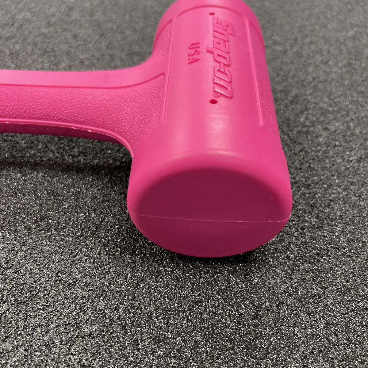 Snap-on Tools NEW ELECTRIC PINK 32oz / 900g Soft Face Dead Blow Hammer HBFE32EP