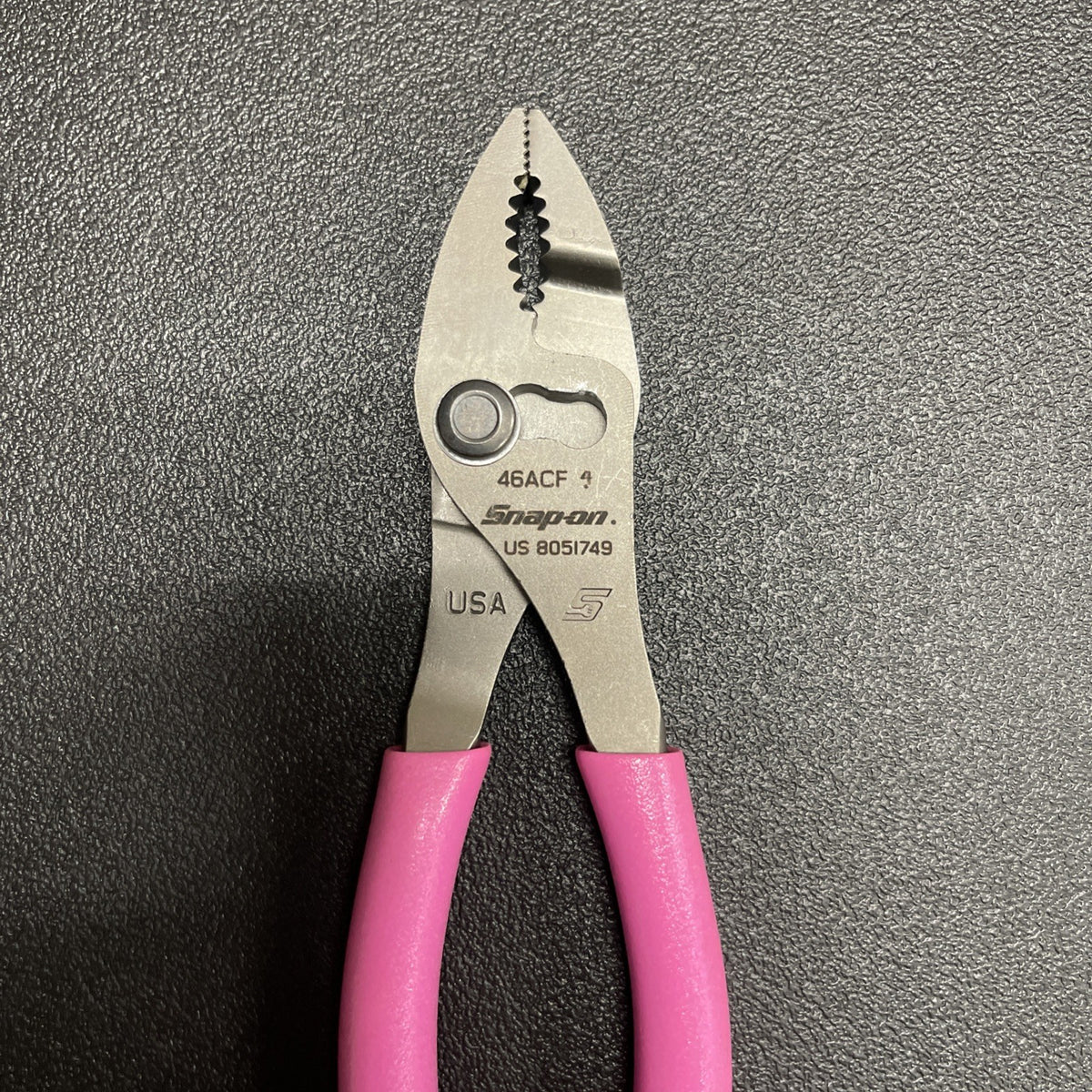 Snap on Tools USA NEW PINK 6" Talon Soft Grip FlankJaw Slip-Joint Pliers HJ46ACF