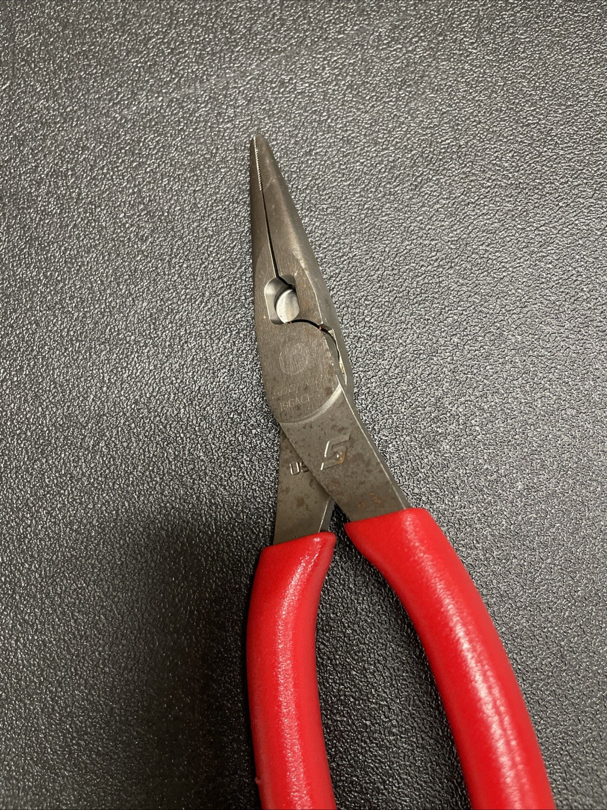Snap-on Tools USA RED 8" Talon Soft Grip Needle Nose Pliers w/ Cutter 196ACF