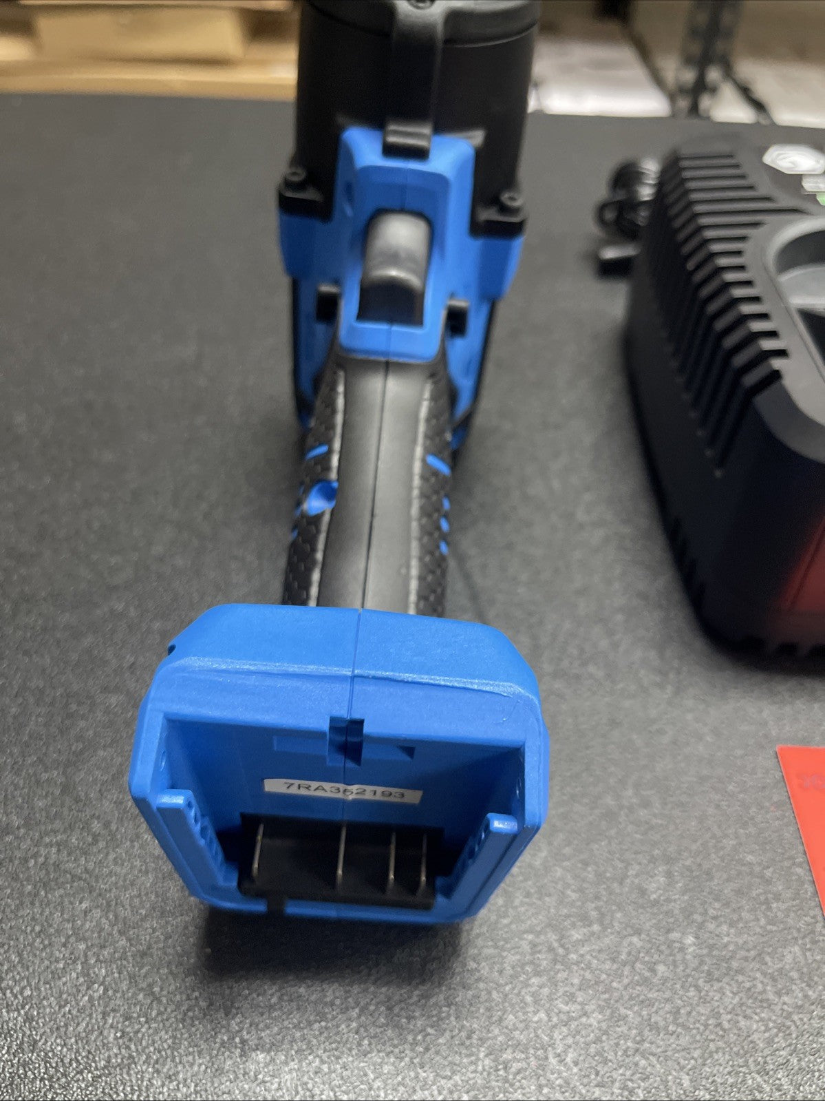 Matco Tools NEW 20V+ CORDLESS INFINIUM™ 3/8" DRIVE IMPACT WRENCH KIT - BLUE