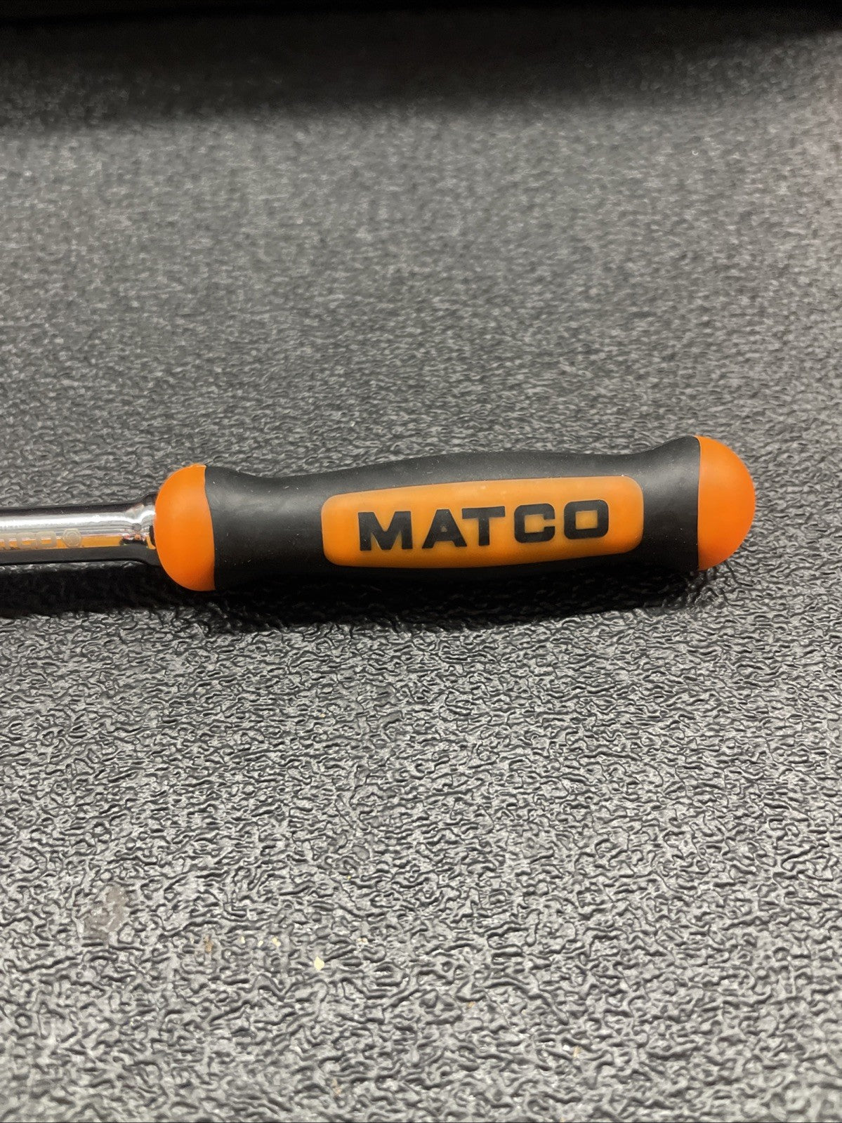 NEW! Matco Tools AFR68LFM 1/4” Locking Flex Head Ratchet 7-3/4” Orange
