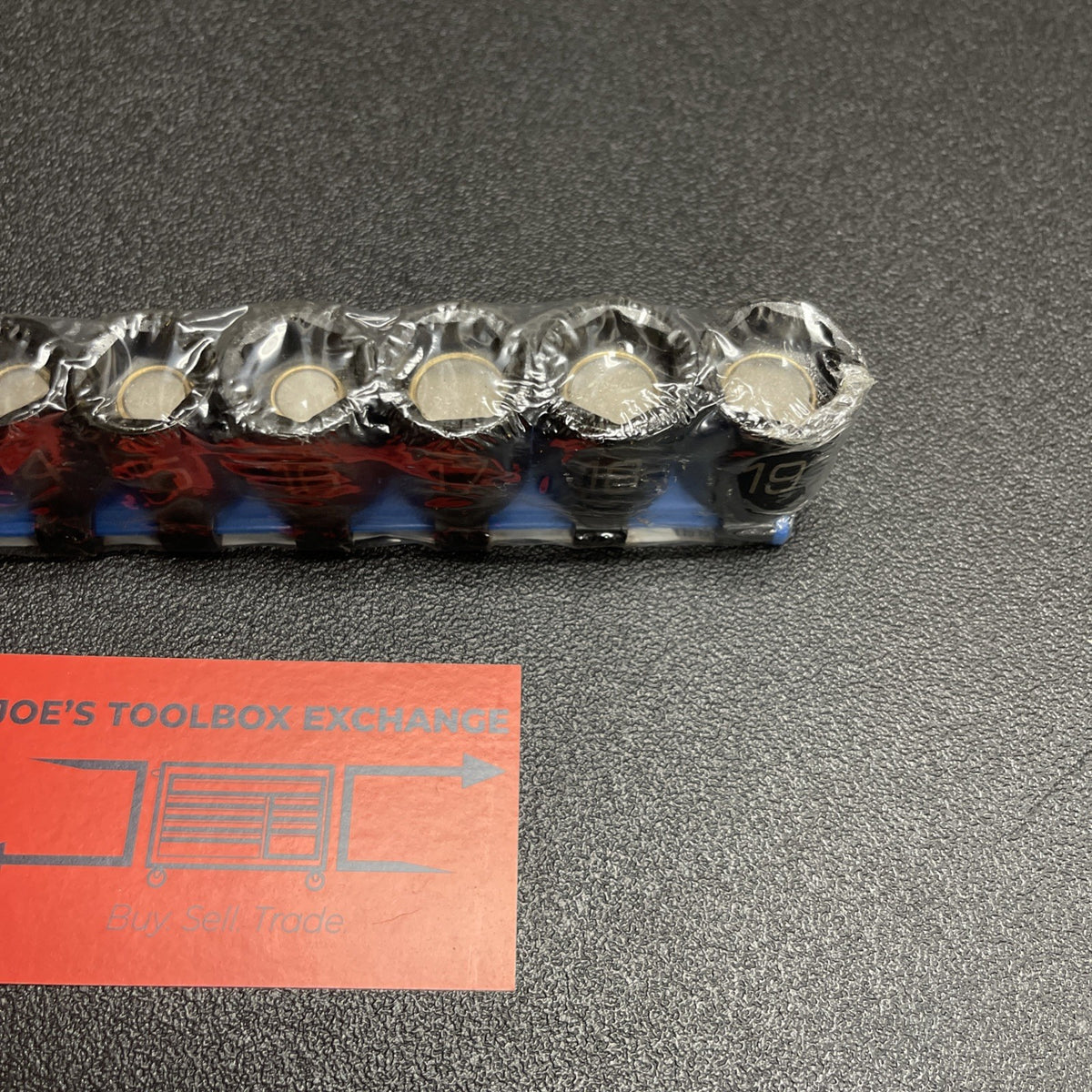 MATCO 13 PC 3/8" DRIVE METRIC 6 POINT ADV MAGNETIC IMPACT SOCKET SET SBMPM136V