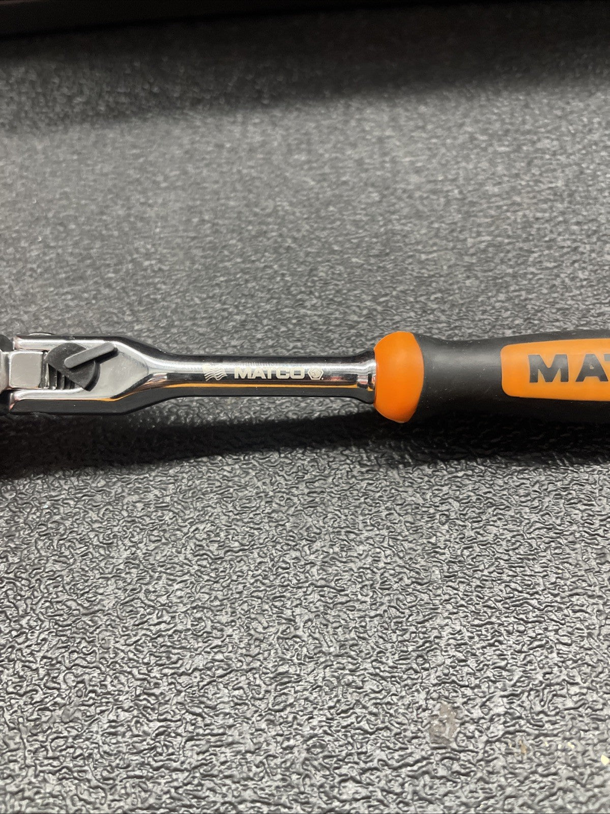 NEW! Matco Tools AFR68LFM 1/4” Locking Flex Head Ratchet 7-3/4” Orange