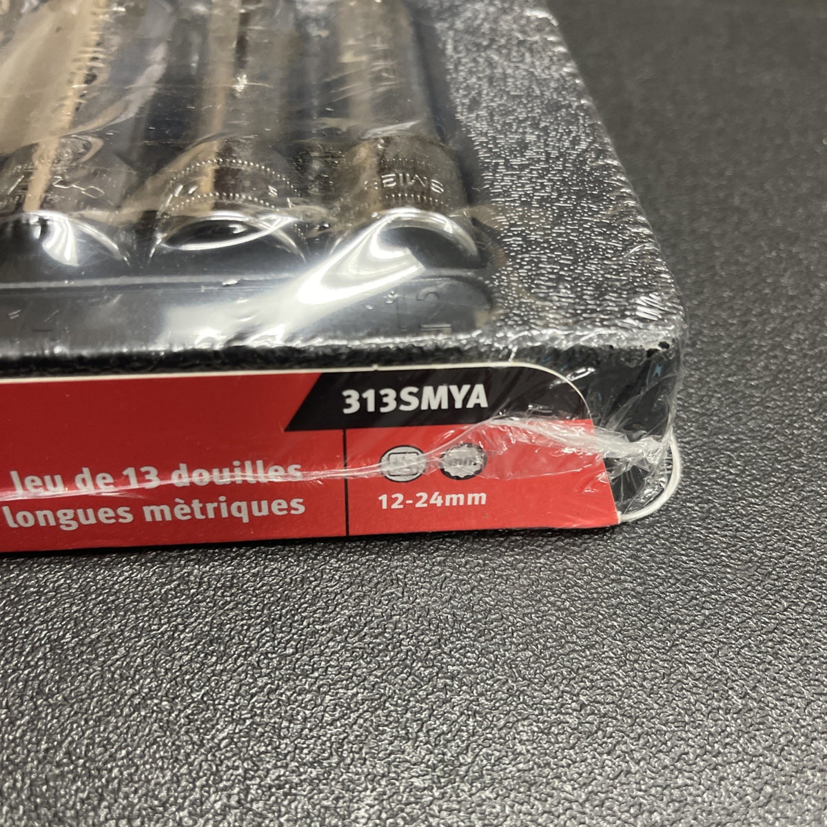 SNAP ON 313SMYA 13 Piece Metric Deep Socket Set . 1/2 In Drive. 12-24 MM