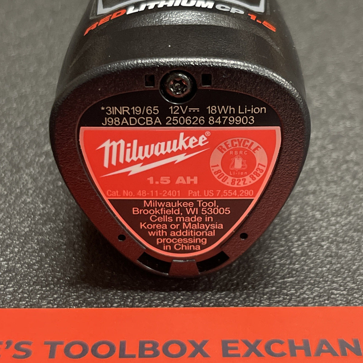 Genuine Milwaukee NEW M12 48-11-2401 1.5 AH Battery  12V 12 Volt Original OEM