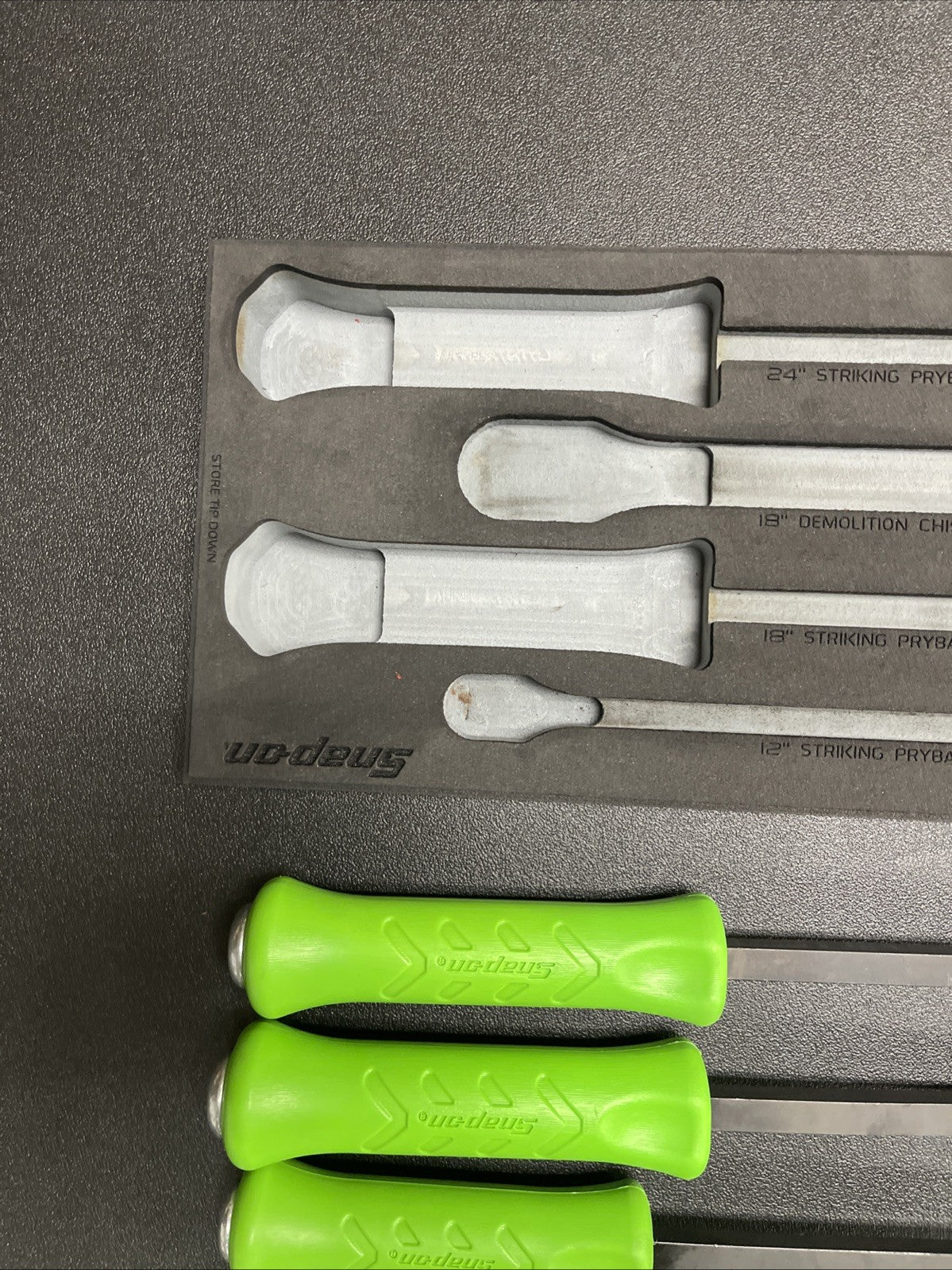 Snap-on USA 5-Piece Green Striking Prybar & Chisel Foam Set SPBSDC705DTFG