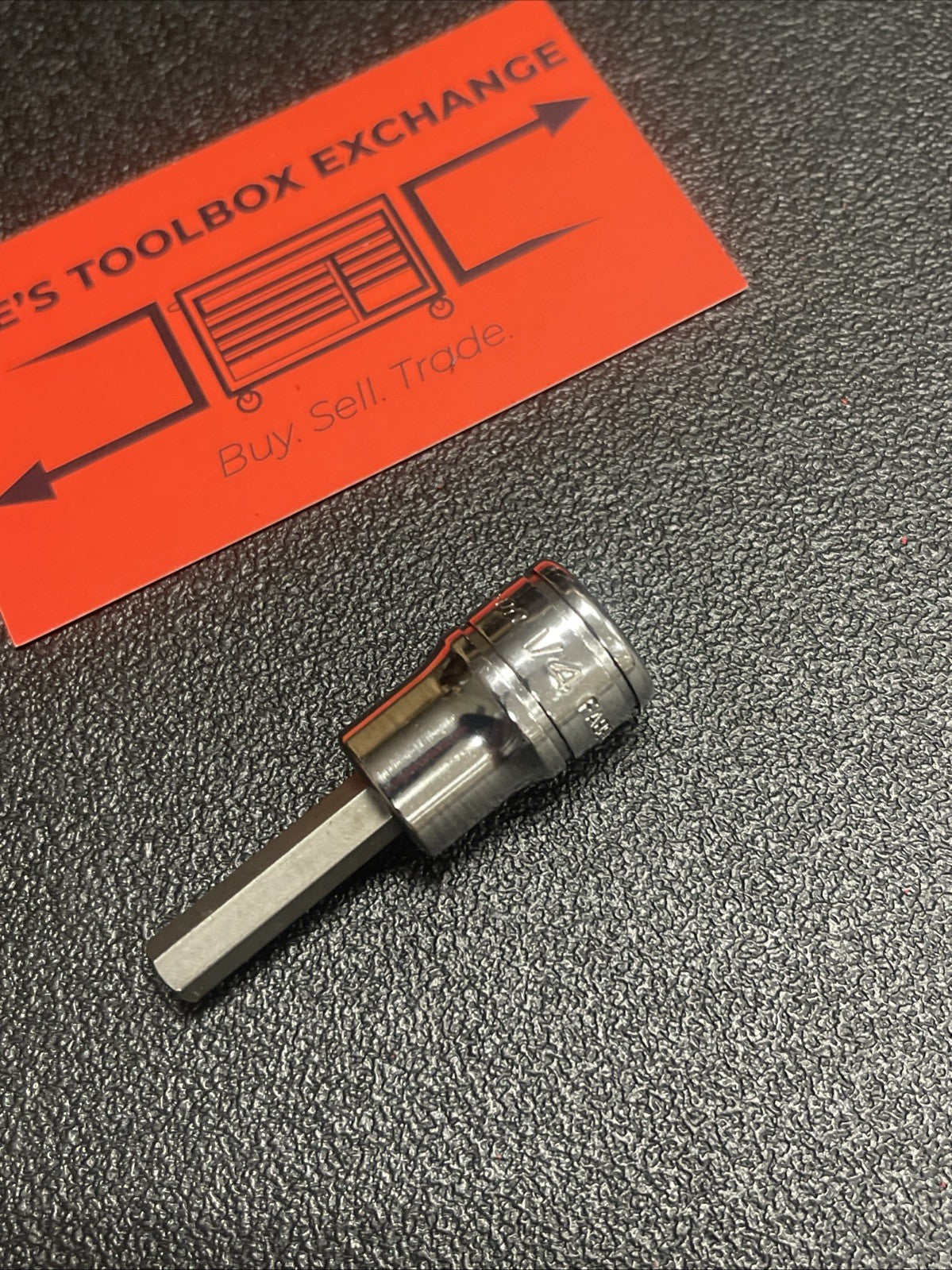 Snap-on Tools USA NEW 3/8" Drive 1/4" SAE Standard Hex Bit Chrome Socket FA8E