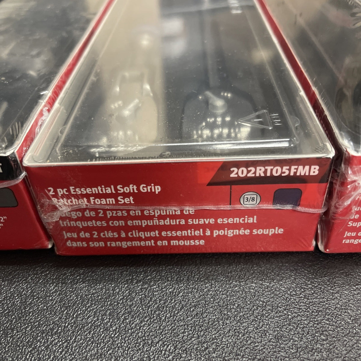 Snap-on 253gss05fmb 53 pc 3/8” essential metric sae sockets ratchets extensions
