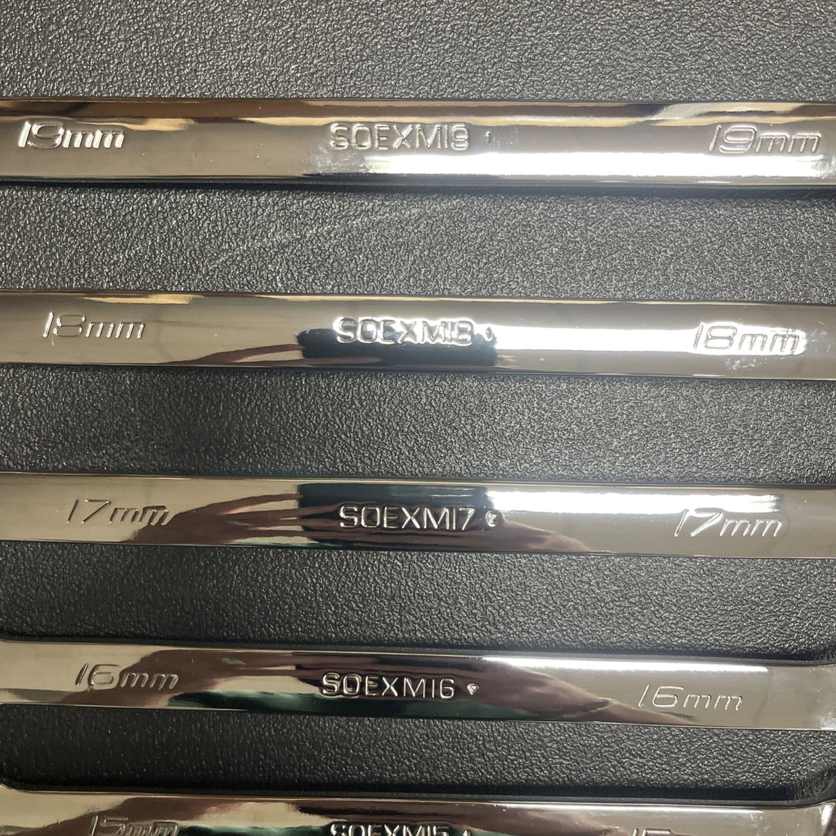 Snap-on Tools USA NEW 13pc Metric 12-Point FLANK DRIVE PLUS Wrench Set SOEXM713