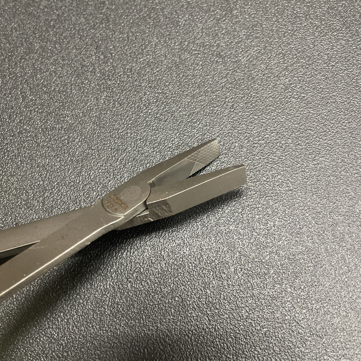 Snap-on Tools USA NEW Hi Viz Soft Grip 8" Duck Bill Pliers 61CFHV