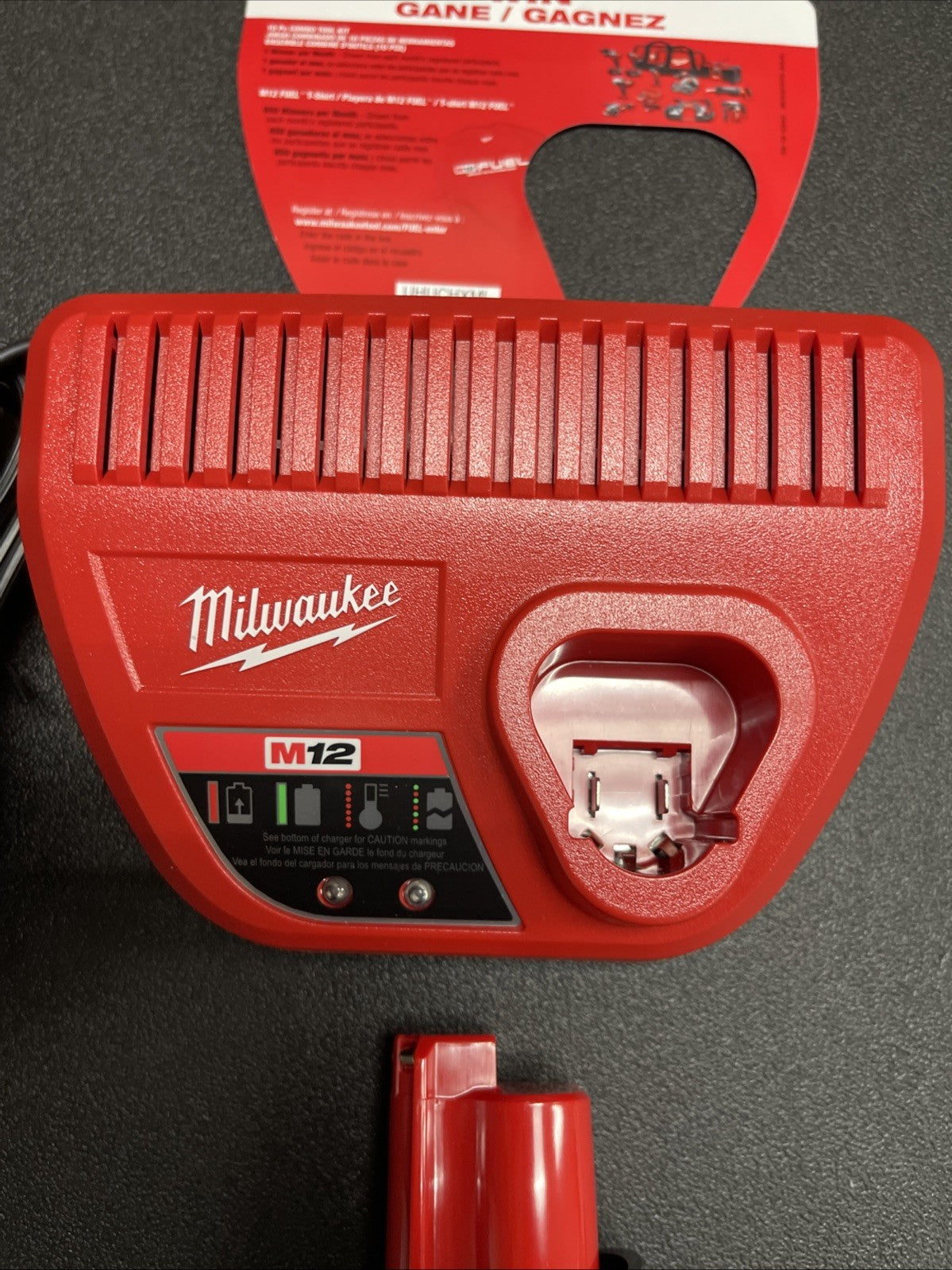 Milwaukee 48-59-2440 M12 Redlithium XC4.0 Starter Kit Extended Capacity