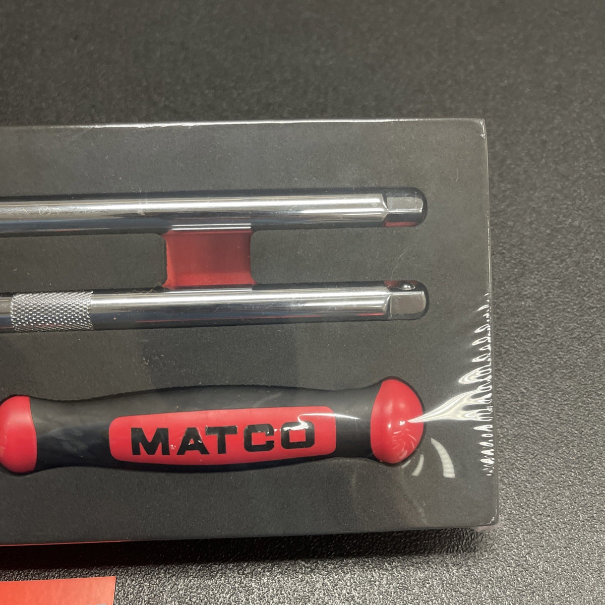 Matco Tools 3/8" Drive Locking Flex Ratchet + Extensions Foam Set Red BFR128SETR