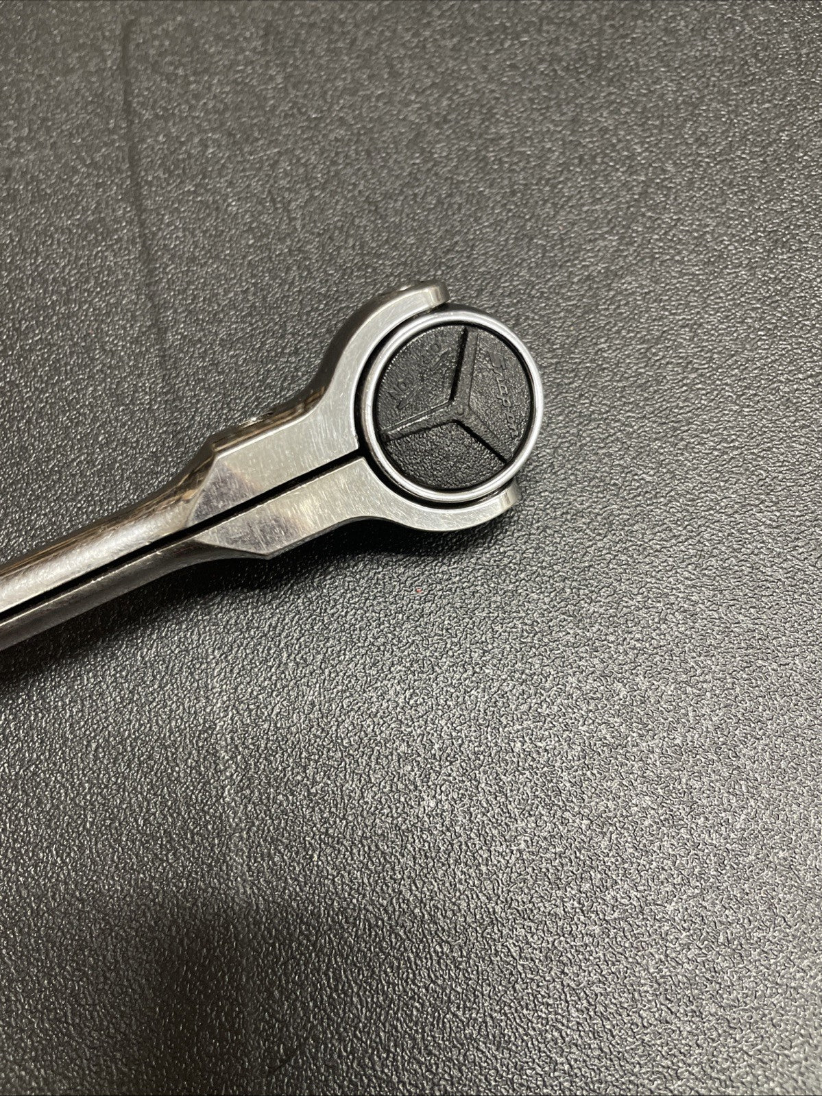 SNAP-ON FNF100 3/8" Drive Cynergy™ Round Swivel-Head 10" Ratchet  USA