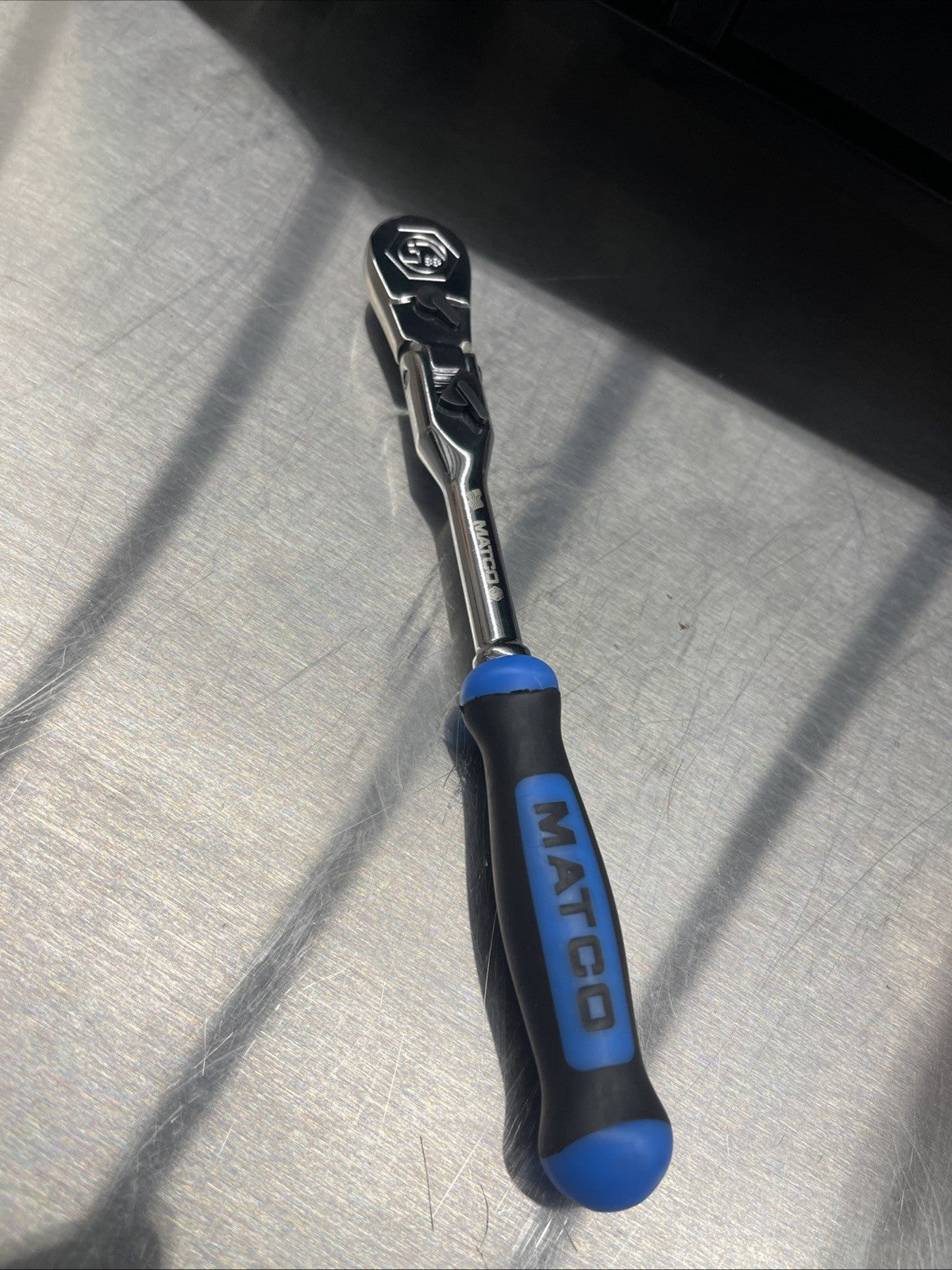NEW! Matco Tools AFR68LFB 1/4” Locking Flex Head Ratchet 7-3/4” Blue